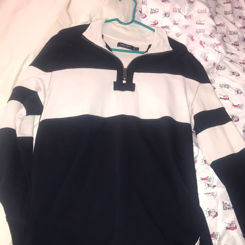 Nautica navy blue and white sweatshirt